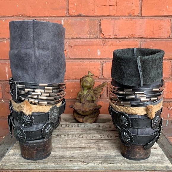 FREEBIRD BY STEVEN Yerba Strappy Chain Short Leather Ankle Bootie Boots 7 - Picture 4 of 8